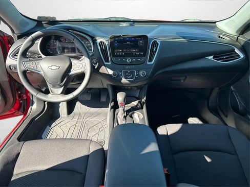 Used 2025 Chevrolet Malibu RS w/ LPO, Floor Liner Package image 18