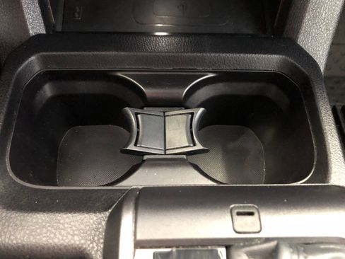 Used 2023 Toyota Tacoma TRD Off-Road image 22