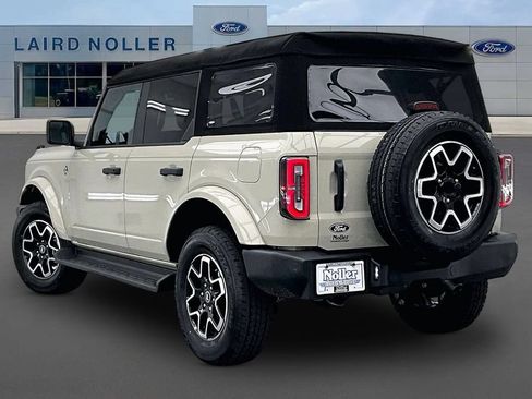 New 2026 Ford Bronco Outer Banks AWD/4WD image 3