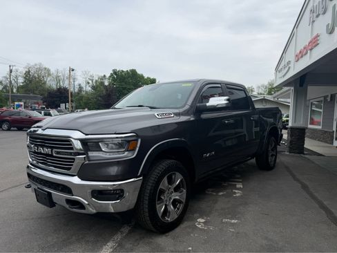 Used 2020 RAM 1500 Laramie AWD/4WD image 3