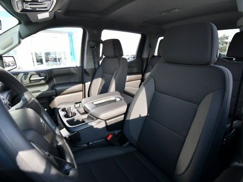 New 2026 Chevrolet Silverado 1500 Custom Trail Boss w/ Turbomax Blackout Package AWD/4WD image 14