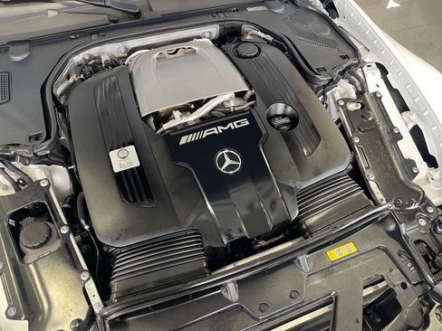 Used 2022 Mercedes-Benz SL 63 AMG 4MATIC image 22