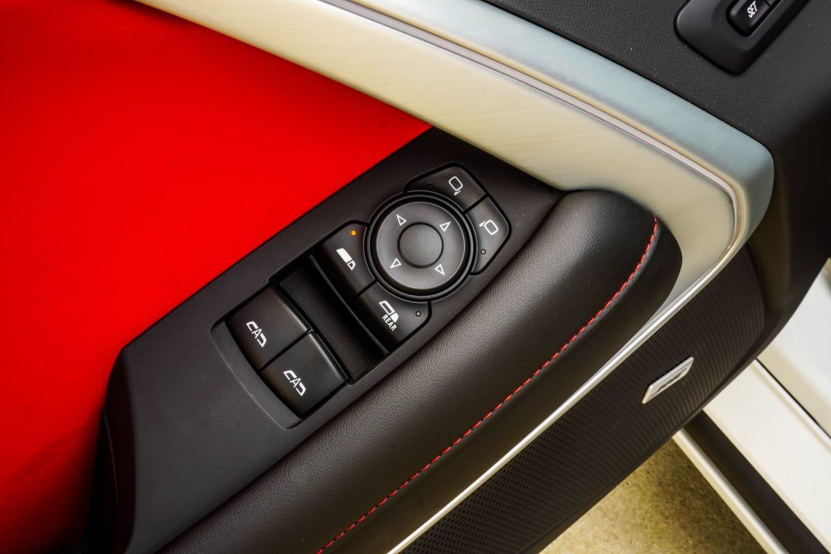 Used 2023 Chevrolet Camaro SS RWD image 36