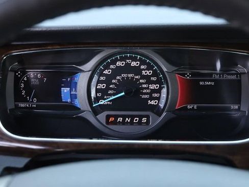 Used 2014 Ford Taurus Limited w/ Equipment Group 301A image 14