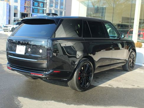 New 2026 Land Rover Range Rover SV AWD/4WD image 2