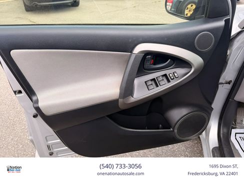 Used 2012 Toyota RAV4 4WD w/ Value Pkg image 13