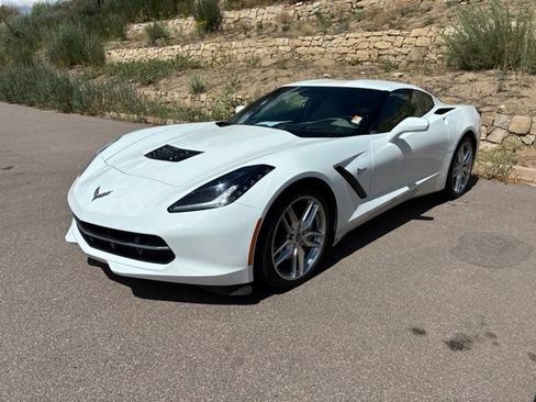 Used 2019 Chevrolet Corvette Stingray Coupe w/ 2LT Preferred Equipment Group RWD image 2