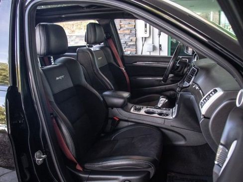 Used 2021 Jeep Grand Cherokee SRT w/ Trailer Tow Group IV image 22