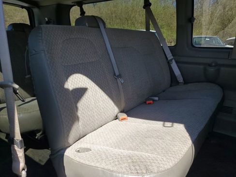 Used 2018 Chevrolet Express 2500 Work Van w/ Driver Convenience Package image 27