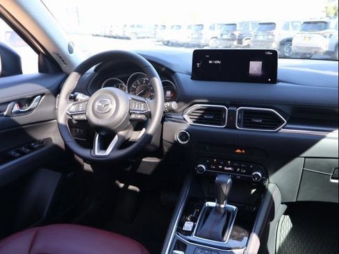 New 2025 MAZDA CX-5 Carbon Edition image 14