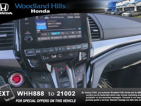Certified 2023 Honda Odyssey Touring image 15