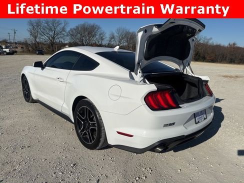 Used 2021 Ford Mustang Premium image 3