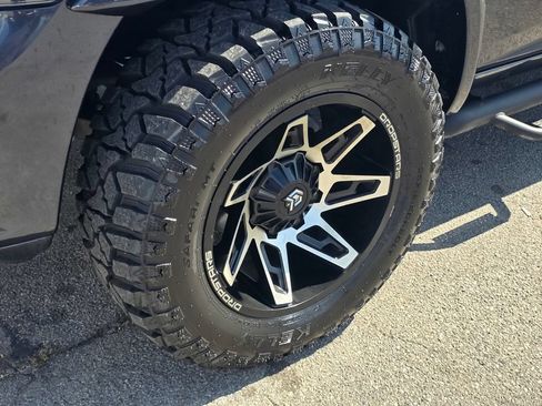 Used 2014 RAM 1500 Sport w/ Convenience Group RWD image 11