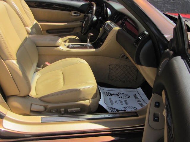 Used 2007 Lexus SC 430 Convertible w/ Preferred Accessory Pkg RWD image 19