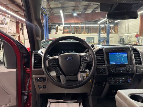 Used 2019 Ford F150 XLT w/ Equipment Group 302A Luxury image 14