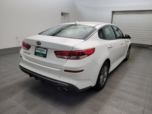 Used 2019 Kia Optima LX FWD image 9