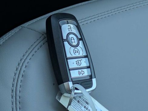 New 2026 Ford Expedition Max Active image 30