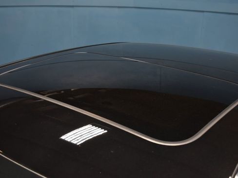 Certified 2025 Mercedes-Benz C 300 4MATIC Sedan image 18