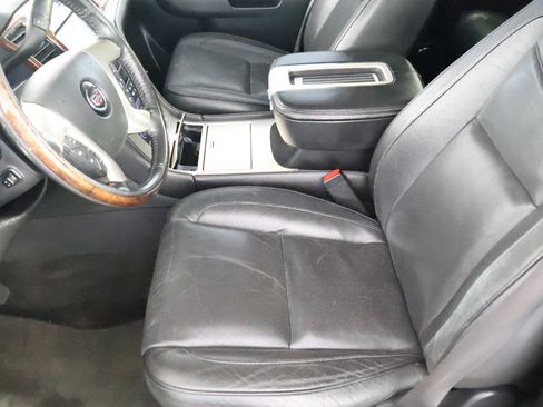 Used 2012 Cadillac Escalade Platinum AWD/4WD image 26