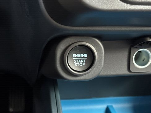 New 2026 Ford Maverick XLT image 25