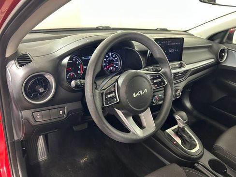 Used 2023 Kia Forte LXS FWD image 14