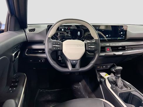 New 2025 Kia K4 GT-Line image 24