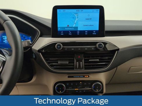 Used 2022 Ford Escape SEL w/ Technology Package image 29