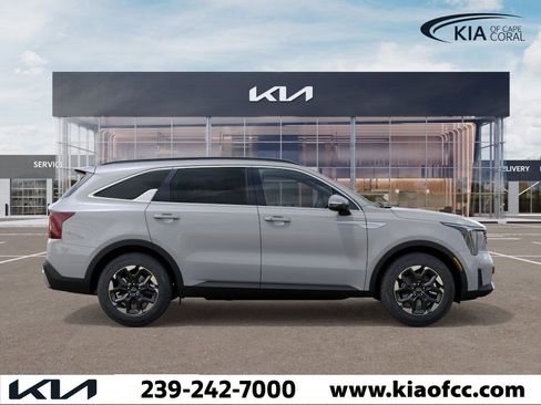 New 2026 Kia Sorento S w/ S Panoramic Sunroof Package image 7