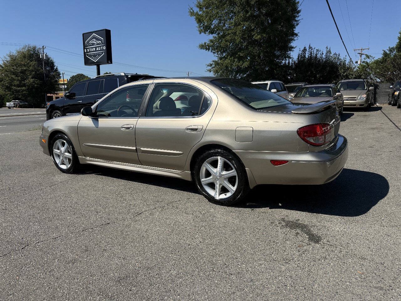 Used 2004 INFINITI I35 FWD image 7