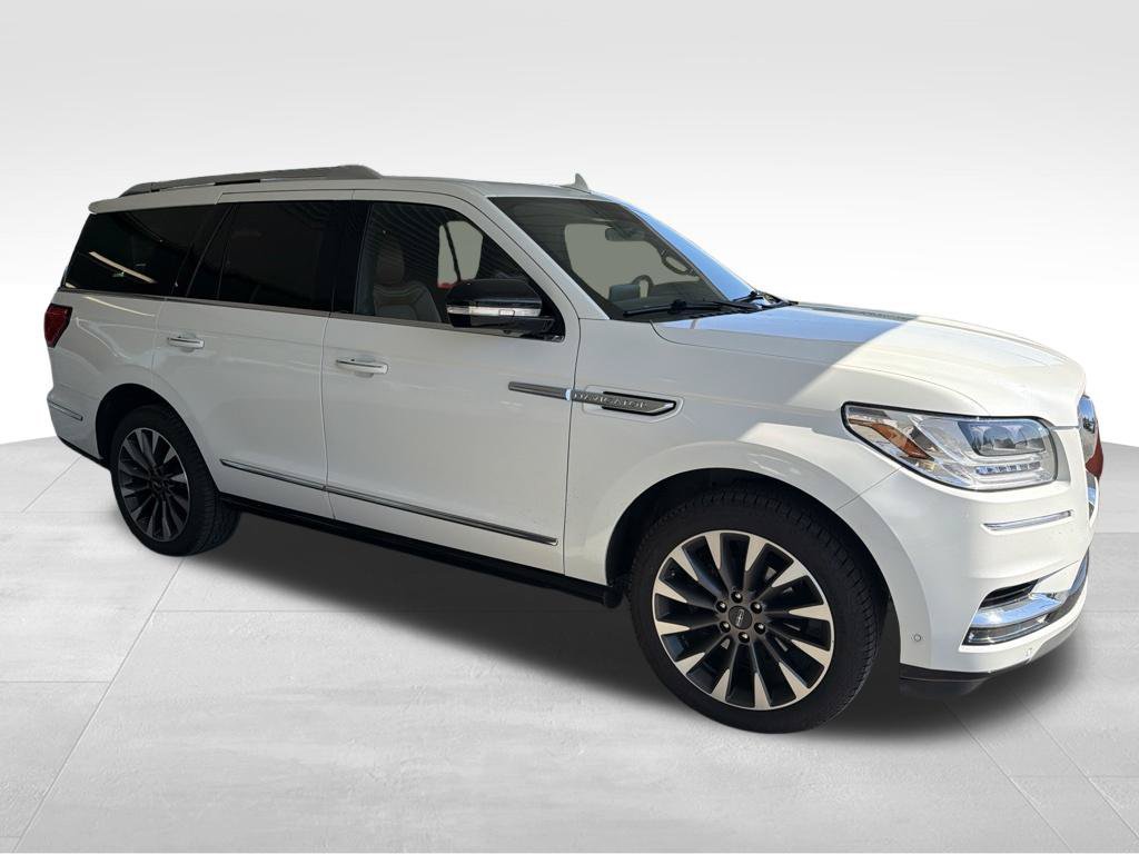 Used 2021 Lincoln Navigator Reserve AWD/4WD image 6