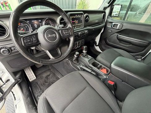 Used 2021 Jeep Wrangler Unlimited Sport image 7