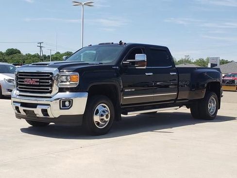 Used 2019 GMC Sierra 3500 SLT AWD/4WD image 9
