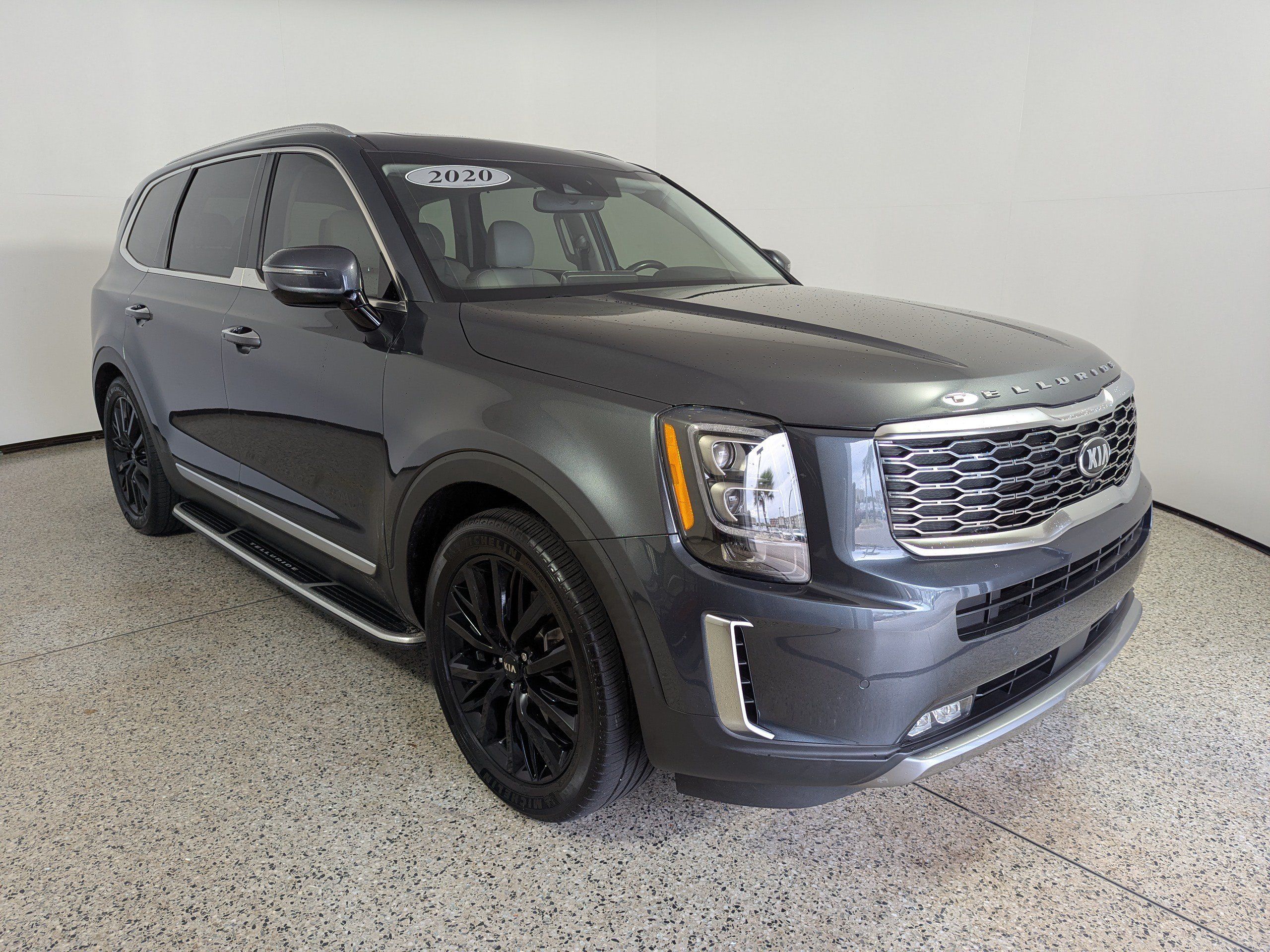 Used 2020 Kia Telluride SX w/ SX Prestige Package AWD/4WD image 1