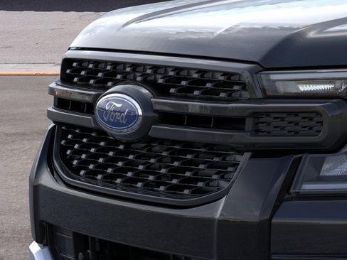 New 2026 Ford Ranger XLT w/ FX4 Off-Road Package AWD/4WD image 17