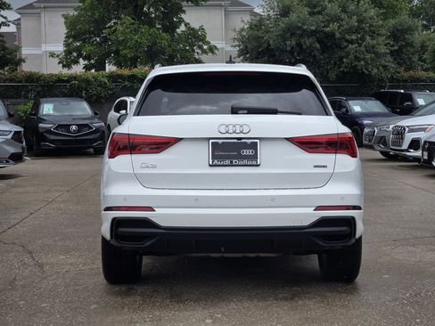 Certified 2023 Audi Q3 2.0T Premium Plus w/ Premium Plus Package AWD/4WD image 9