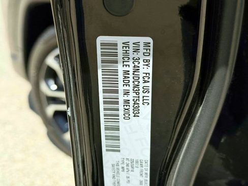 Used 2023 Jeep Compass Limited AWD/4WD image 19