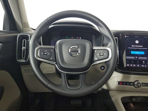 Certified 2026 Volvo XC40 B5 Plus AWD/4WD image 18