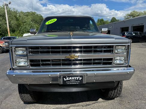 Used 1988 Chevrolet Blazer 4WD image 3