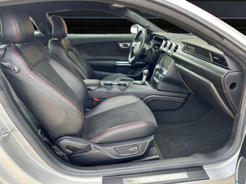 Used 2019 Ford Mustang GT Premium w/ Equipment Group 401A image 15