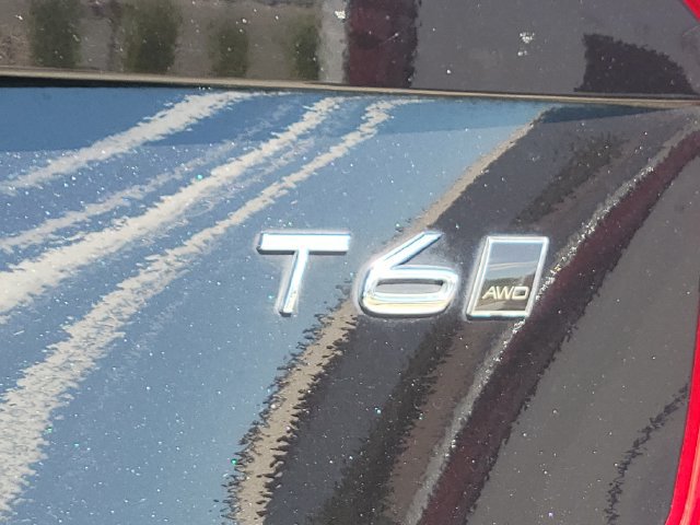 Used 2021 Volvo XC90 T6 Momentum AWD/4WD image 18