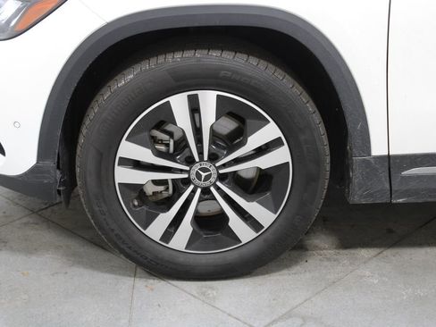Used 2025 Mercedes-Benz GLA 250 image 19