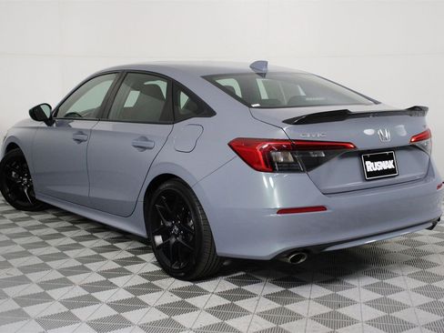 Used 2024 Honda Civic Si image 3
