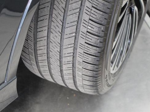 Used 2023 Lincoln Aviator Black Label w/ Class IV Trailer Tow Package image 40