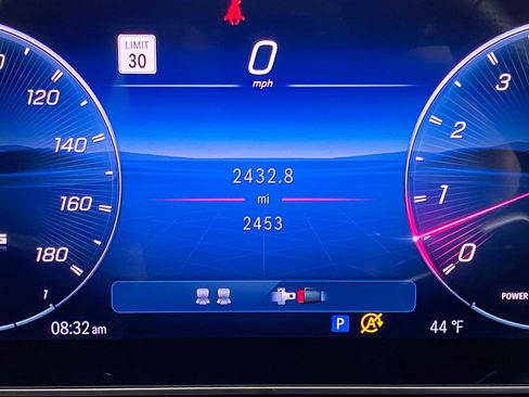 Used 2025 Mercedes-Benz CLE 53 AMG 4MATIC Coupe image 19