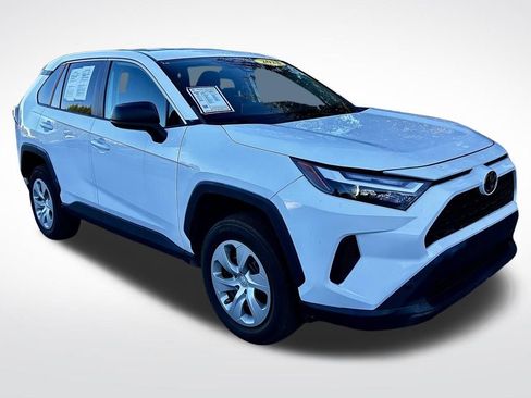 Used 2023 Toyota RAV4 LE image 2