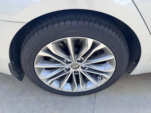 Used 2016 Hyundai Genesis 3.8 w/ Option Group 02 RWD image 6