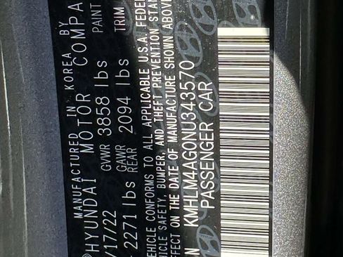 Used 2022 Hyundai Elantra SEL FWD image 29