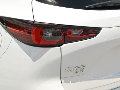 Certified 2025 MAZDA CX-5 AWD 2.5 S image 11