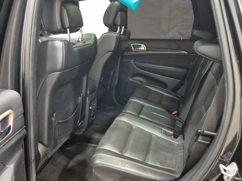 Used 2014 Jeep Grand Cherokee Overland w/ Mopar Chrome Edition Group image 14