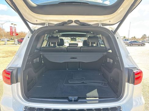 Used 2024 Mercedes-Benz EQB 250+ image 35